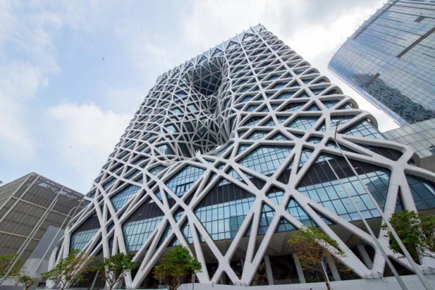 همکاری HDL با گروه معماری زاها حدید در هتل مورفئوس ماکائو چین